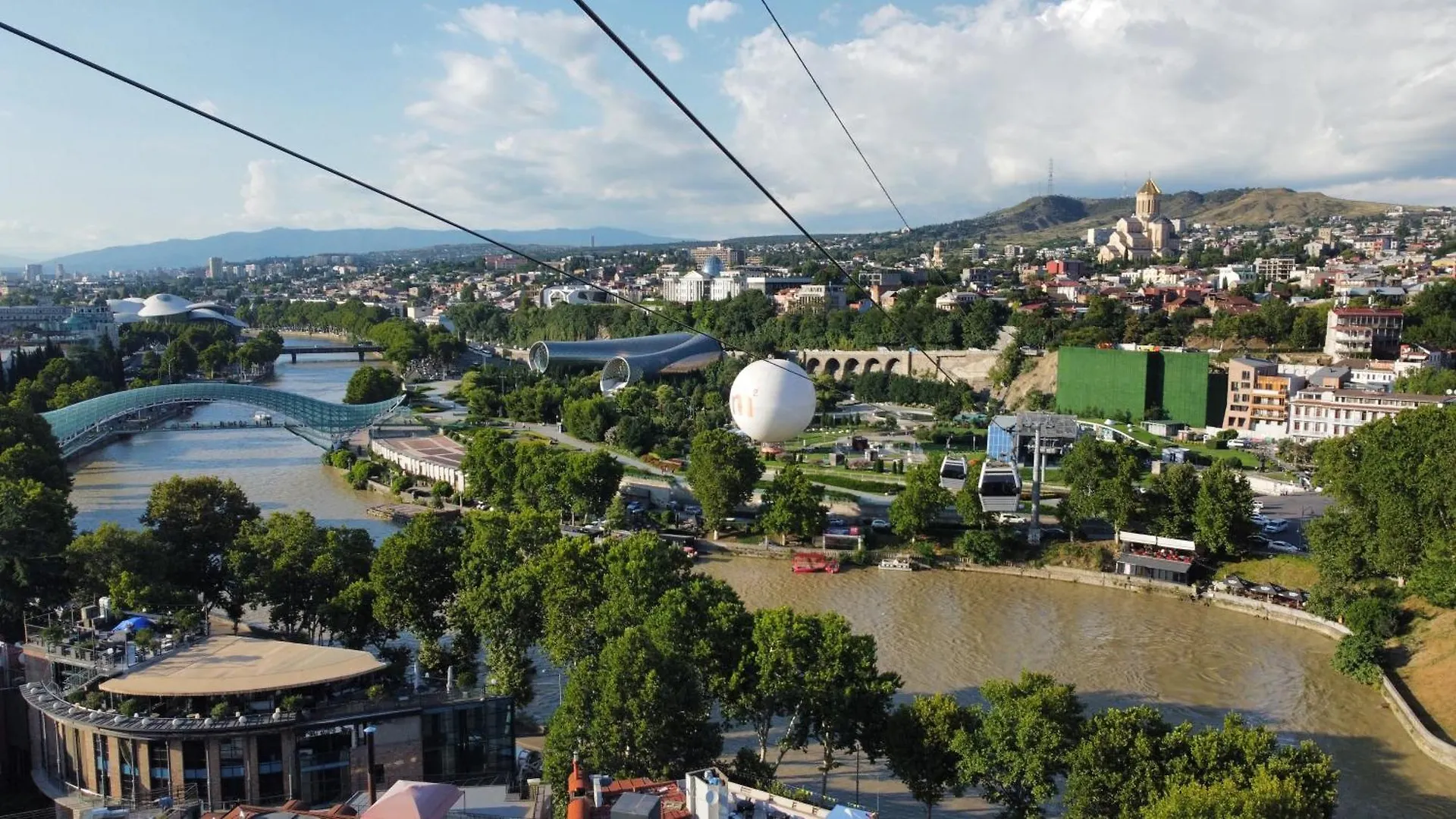 Lux Apart S9 Tbilisi 0*,  Georgien